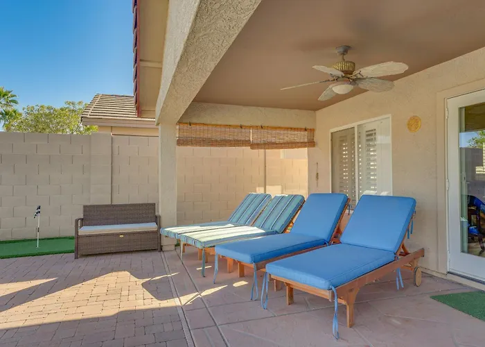 Backyard Oasis! Group-friendly San Tan Valley *